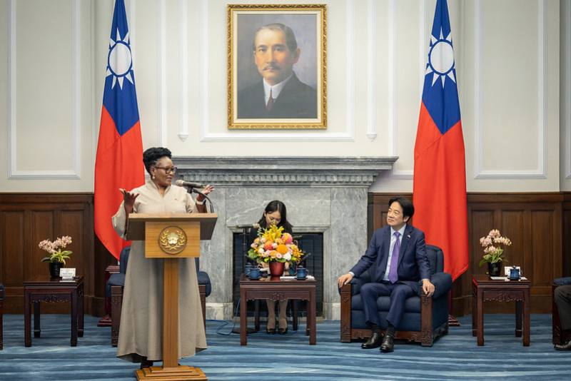 史瓦帝尼王國國王特使札杜莉副總理致詞