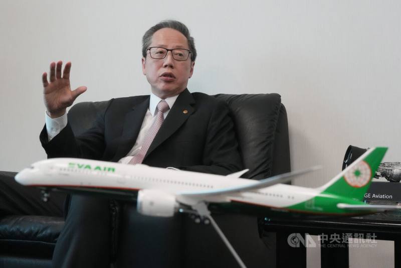 長榮航空企劃室副總經理鍾凱成說，開航華盛頓特區後，將補足市場缺口，提升北美航網的含金量