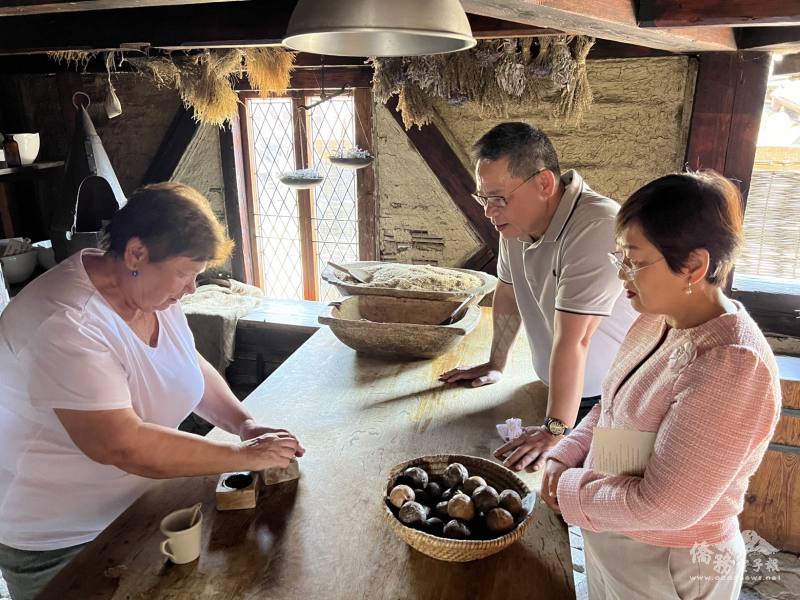 徐佳青參訪波丹妮花園製作手工香皂