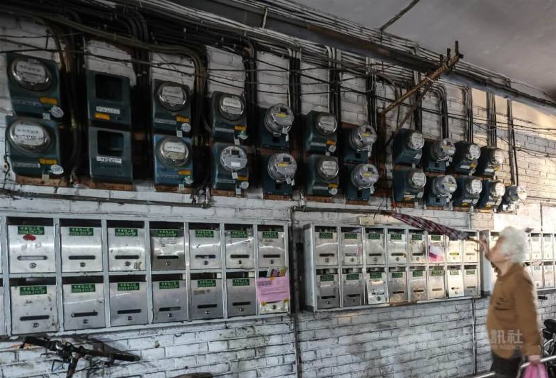 圖為台北市中正區一處民宅電表。（中央社檔案照片）