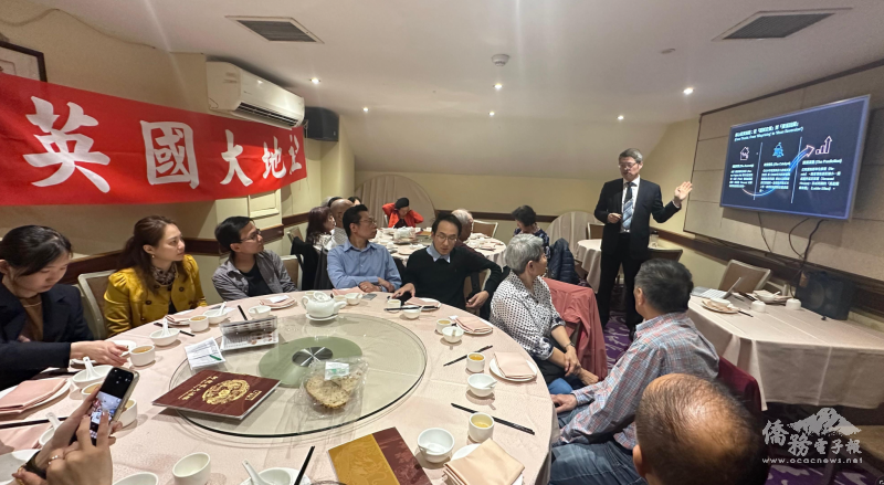 活動現場氣氛熱絡，與會者並踴躍發言提問，交流熱烈，展現大地社講座餐會兼具知性學習與聯誼交流的特色