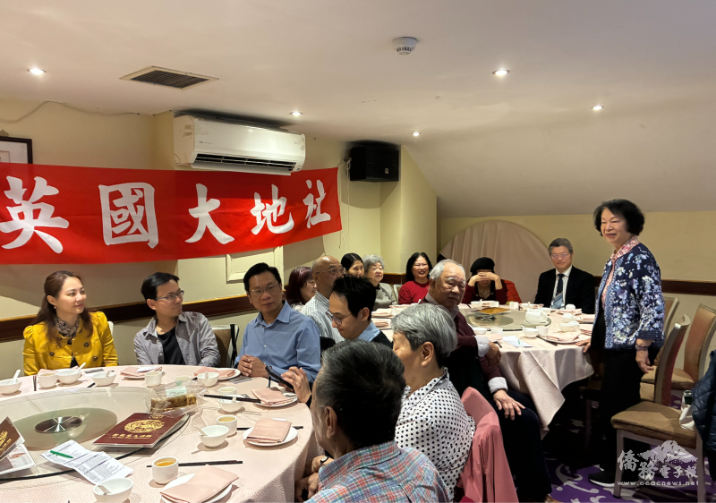 僑務委員聞穎致詞表示，期許房產講座餐會能促進僑界連結與情誼交流