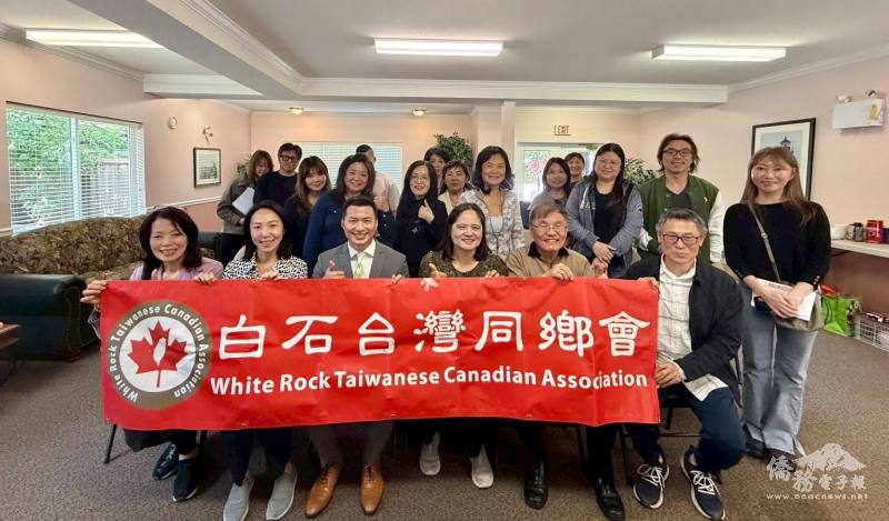 白石臺灣同鄉會辦理「僑民役男兵役講座」大合影