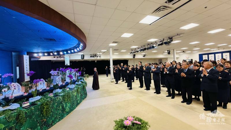 慈濟新澤西分會舉辦佛誕日、母親節、全球慈濟日三節同慶浴佛大典，與會大眾共同為世界平安與社會祥和祈福