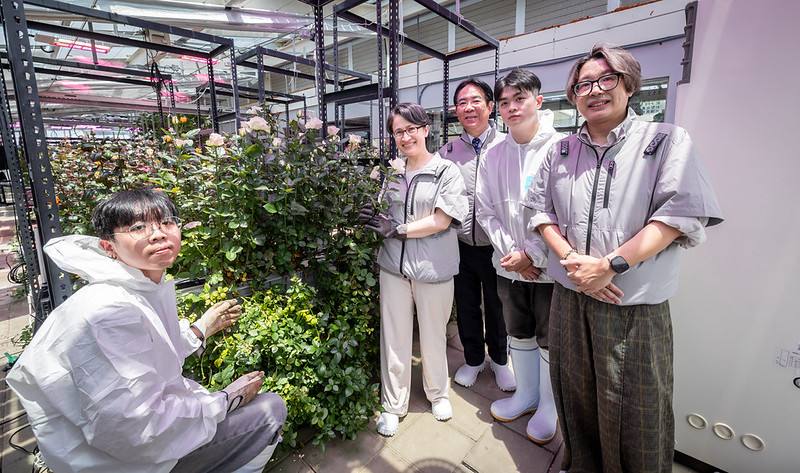 副總統訪視綠能生物工廠