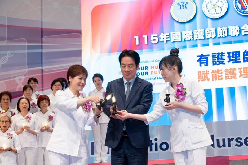 賴清德總統12日下午出席「115年國際護師節聯合慶祝大會」