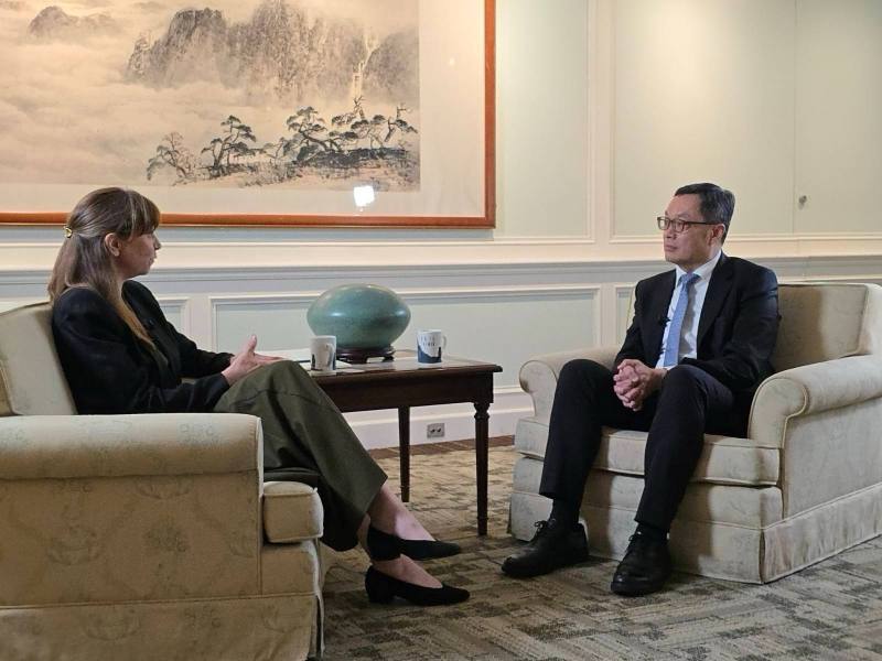 外交部政務次長陳明祺接受英國 ITV News 專訪，表示我國相信美國維護印太區域和平穩定的安全承諾。