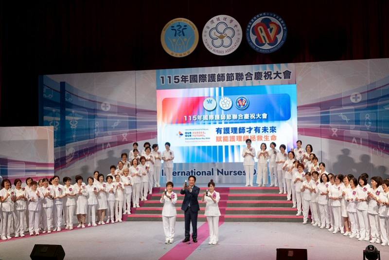 總統出席「115年國際護師節聯合慶祝大會」