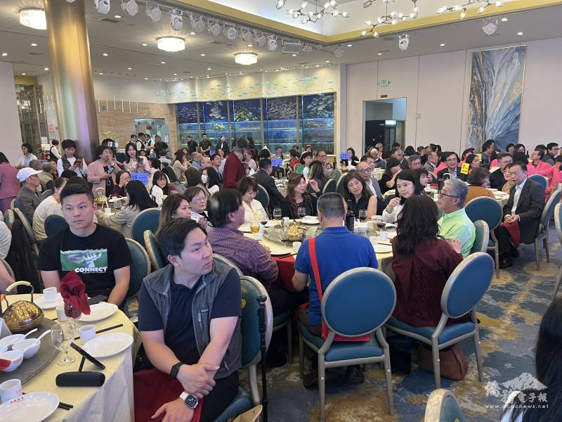 歡迎晚宴現場洋溢濃厚鄉情與團結氛圍