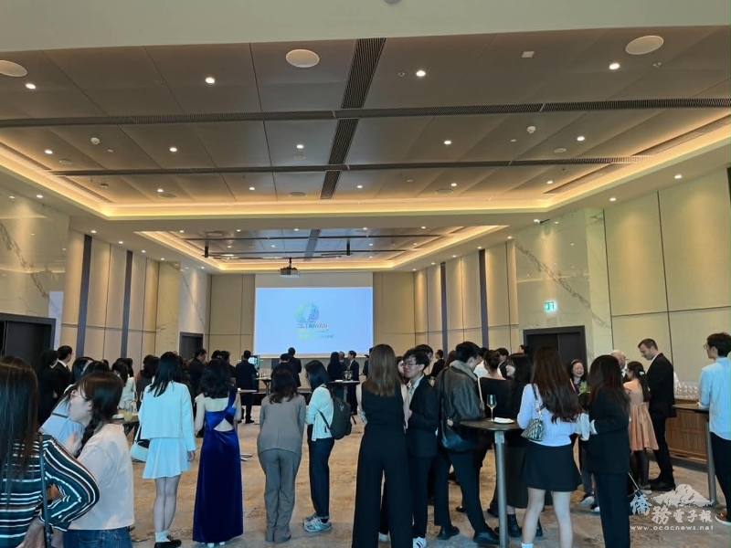 共200多人出席民僑團晚宴，為僑胞交流搭橋，帶給僑胞歸屬感及心靈支撐