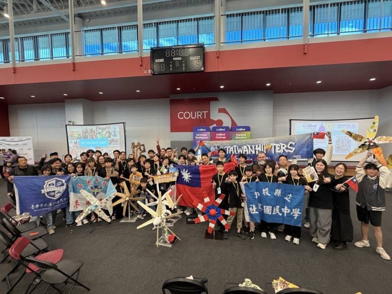 來自台灣多所中小學的團隊，在美國威斯康辛州舉行的2026年KidWind風力能源世界賽中獲多項大獎。（駐芝加哥辦事處提供）