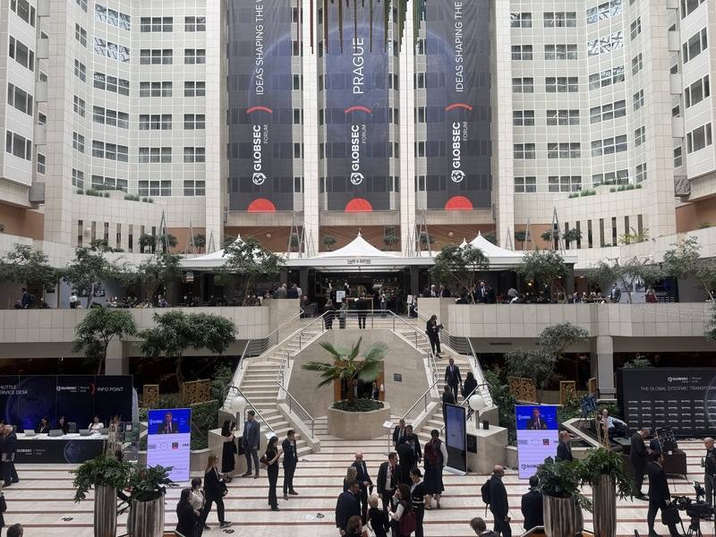 中東歐知名智庫「全球安全論壇」（GLOBSEC）21日至23日於捷克首都布拉格登場。