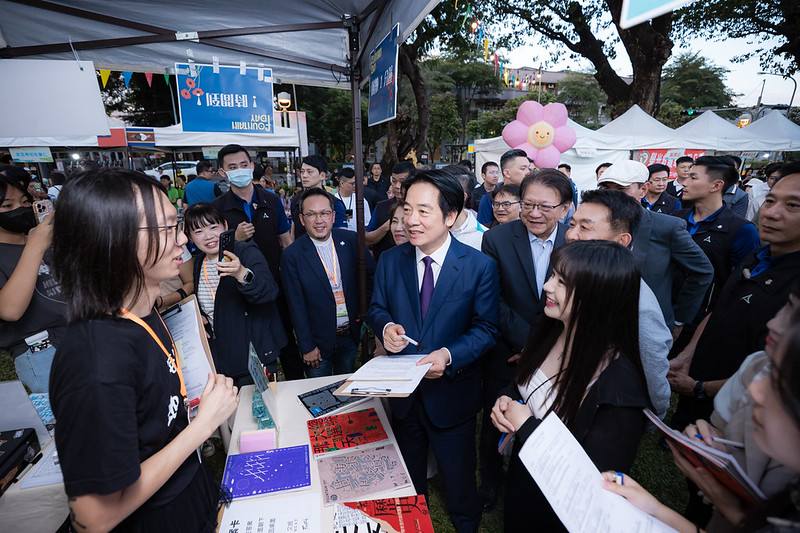 總統出席2026總統府音樂會，與民眾一同回顧臺灣民主歷程