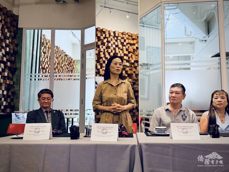 駐瓜地馬拉大使張俊菲出席瓜地馬拉臺灣商會青商會成立大會，勉勵青年世代積極參與僑社及商會事務