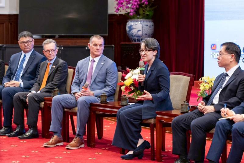 蕭美琴副總統27日下午接見「美台商業協會（U.S.-Taiwan Business Council, USTBC）」國防及航太產業訪問團