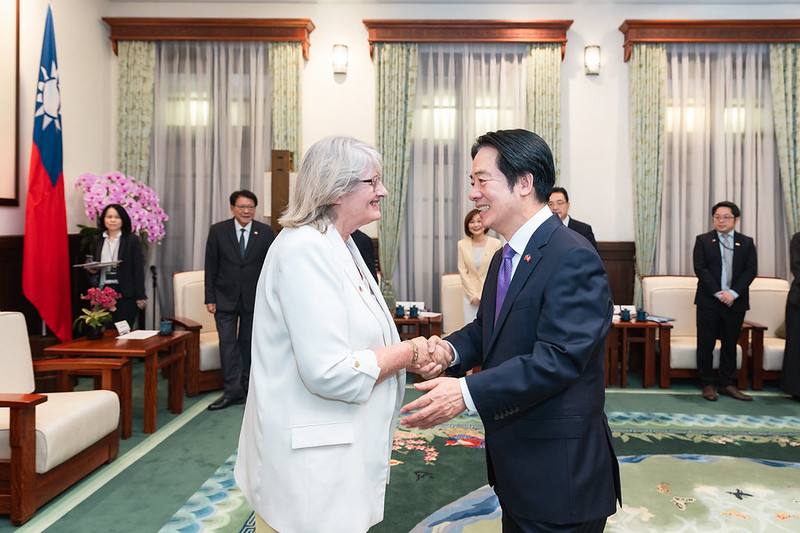 賴清德總統28日上午接見「法國國民議會友台小組主席帕媞斯黛（Marie-Noëlle Battistel）訪團」
