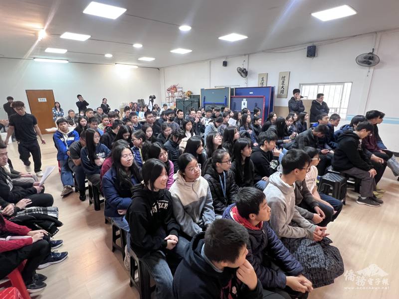 華興中文學校歌唱比賽現場