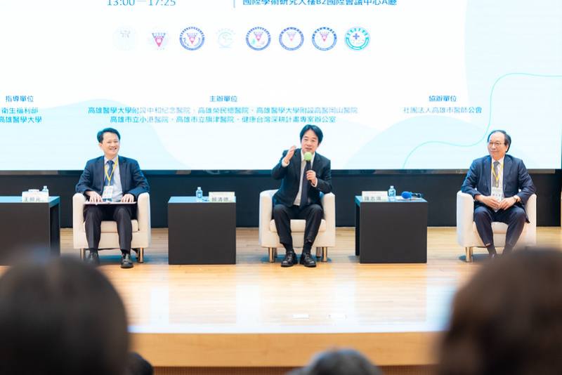 總統分享健康臺灣、繁榮臺灣、幸福臺灣、民主臺灣四大國家願景