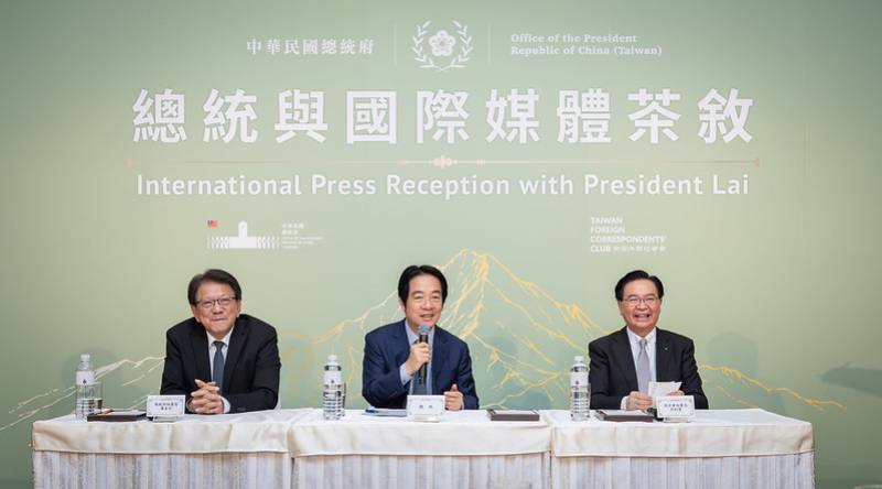 總統出席「2026總統與國際媒體茶敘」