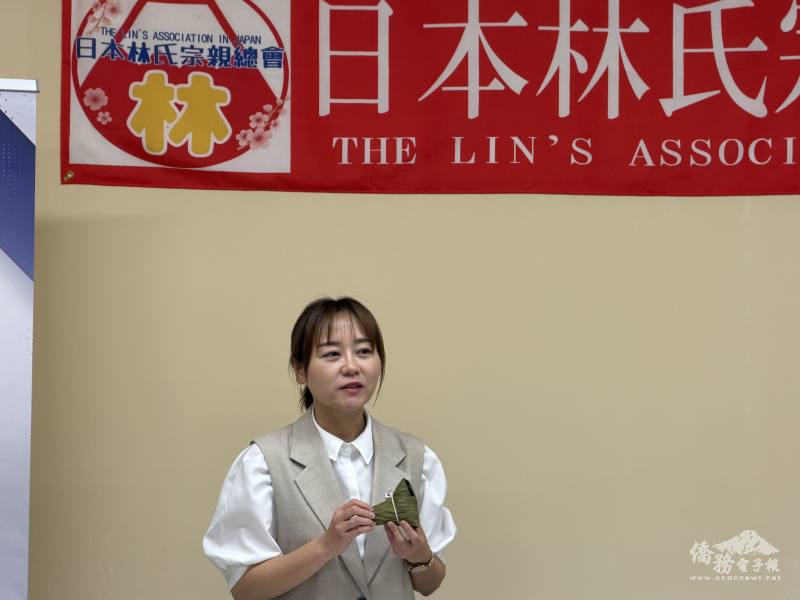 駐日本代表處僑務組副組長李承芸致詞