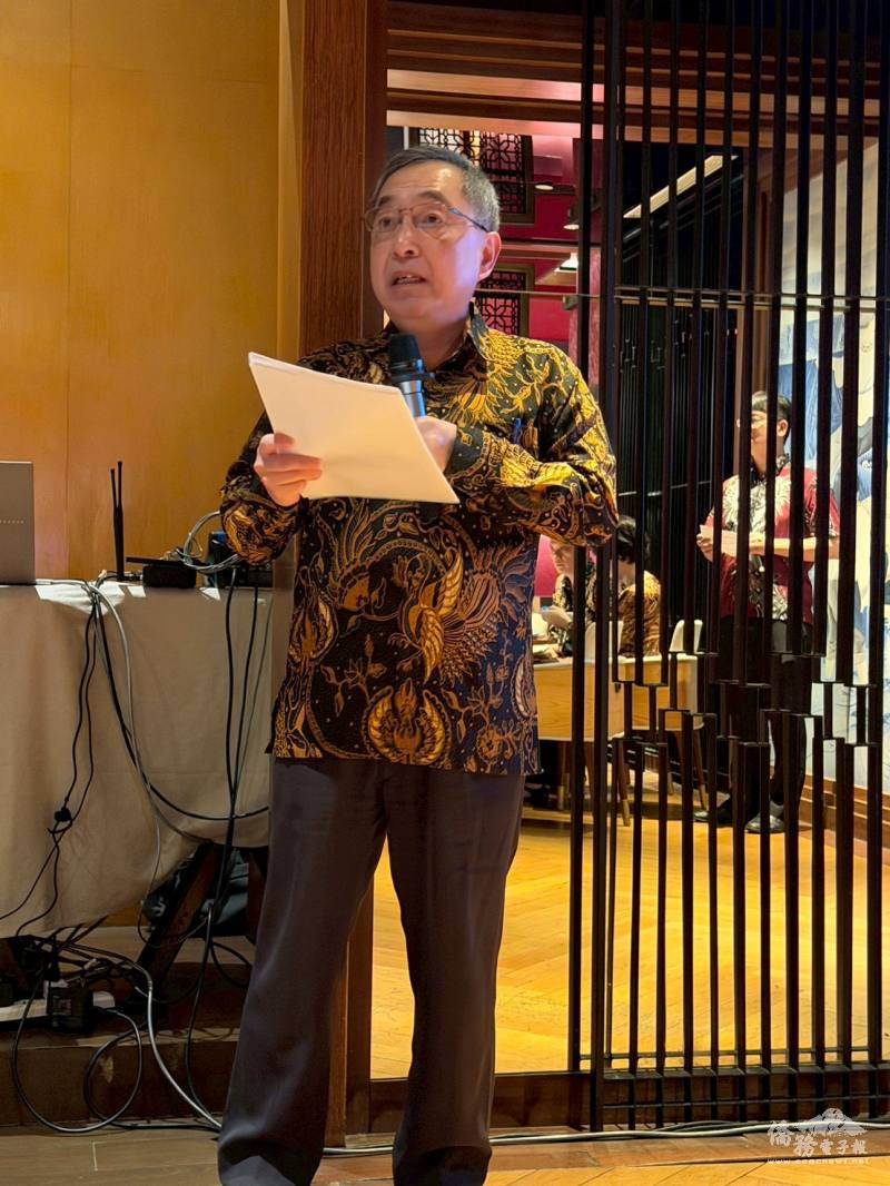 駐泗水辦事處處長邱陳煜致詞