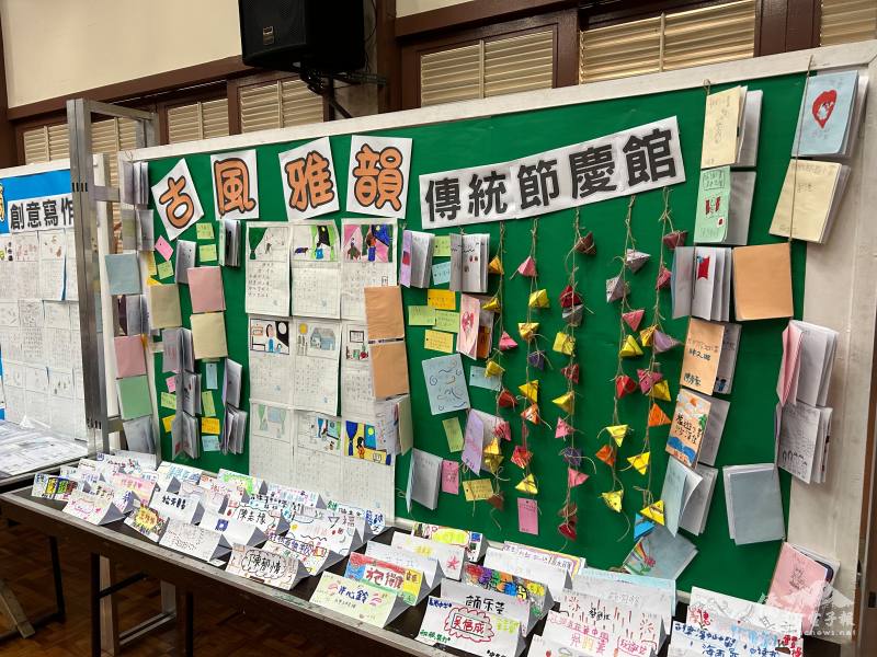 語文班成果展展示學員華語文學習成果