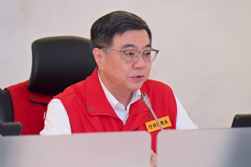 行政院長卓榮泰視察水利署防災中心