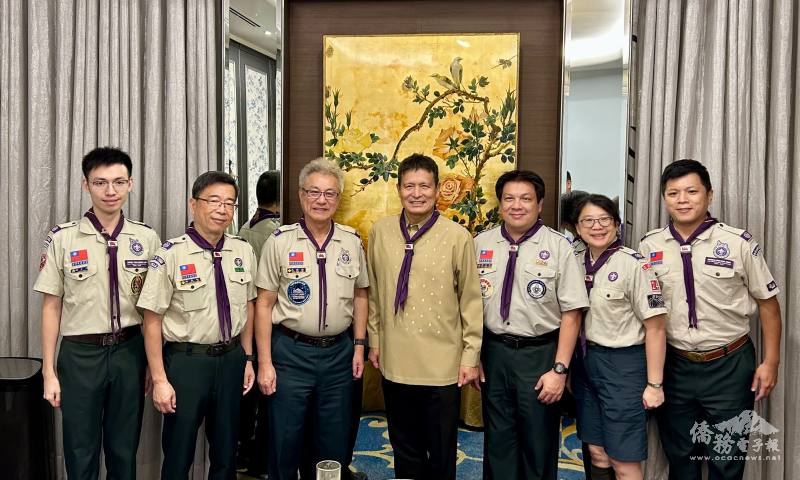 李廷盛（中）與中華民國童軍總會訪問團合影，期盼持續深化臺菲童軍合作與青年國際交流