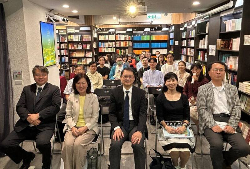 台北租賃公會與商業發展研究院舉辦「2026中小企業金融賦能系列講座」，由產學代表探討租賃金融業在中小企業資金調度、設備更新、風險分攤及營運轉型中的輔助角色，發揮強化資金韌性功能。（台北租賃公會提供）