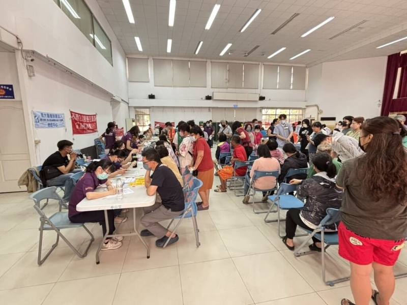 高雄市衛生局1日啟動「肝炎防治月」活動，鼓勵民眾免費篩檢，及早掌握肝臟健康。（高雄市衛生局提供）
