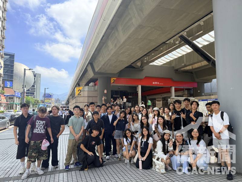 Exploring Taipei’s Famous Attractions by Public Transportation