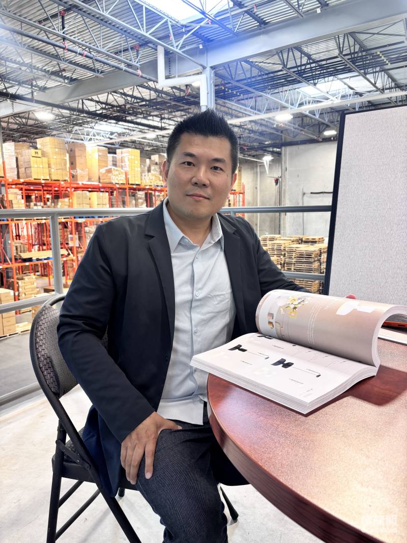 余東寰是今年「金舶獎」其中「海外僑臺商組」獲獎企業負責人。