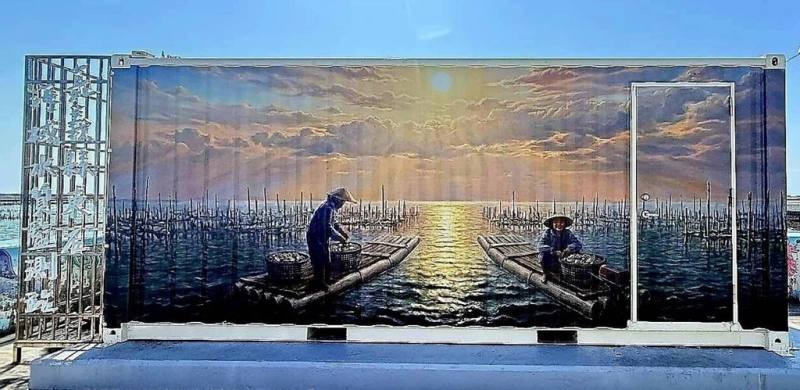 嘉義縣布袋鎮、東石鄉為牡蠣養殖產區，為守護海洋環境及養殖產業，海洋委員會海洋保育署與嘉義縣政府攜手推動海域水質監測工作，已完成2座24小時海域水質監測站。（海保署提供）