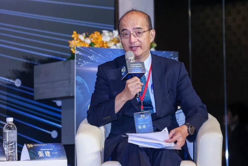 台經院院長張建一看好AI商機，估台灣今年經濟成長率將破10%。（台經院提供）