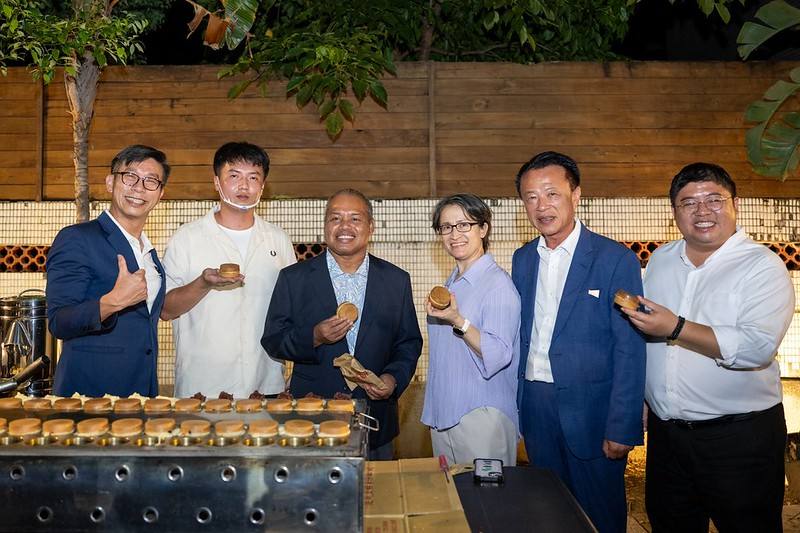 蕭美琴副總統21日晚間出席晚宴帛琉副總統歐宜樓（Raynold Oilouch）活動