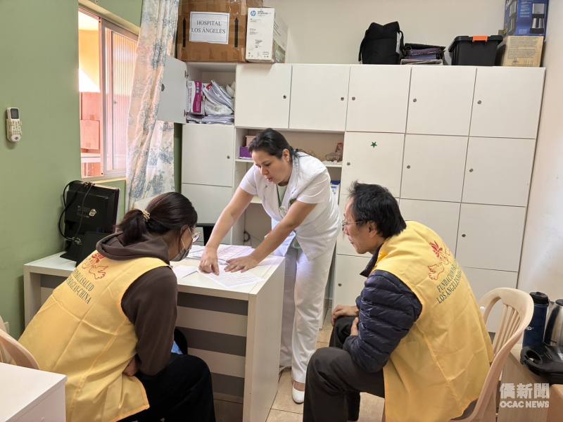青年團隊與康寧醫院醫護人員進行深度對談，交流臨床經驗與營運模式