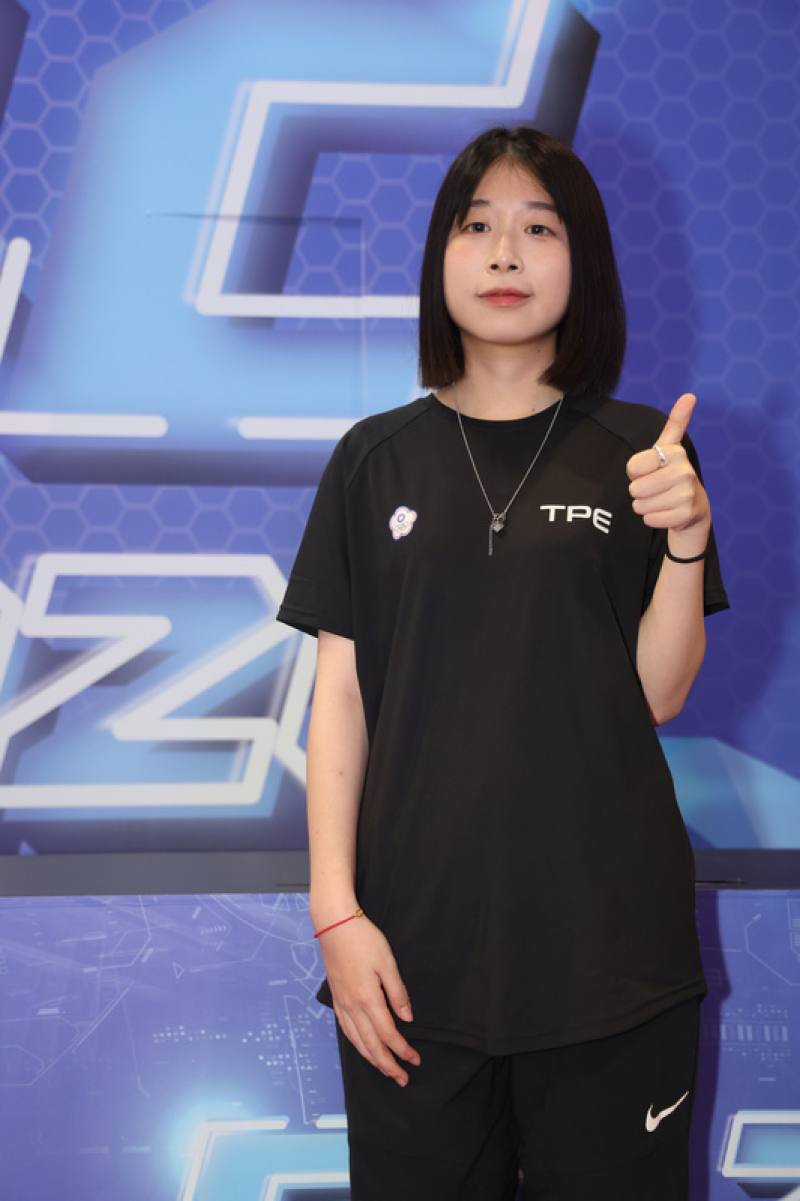 2026名古屋亞運電競「永劫無間」代表隊選手葉芝妤（圖）寫下隊史首名亞運女選手里程碑，而鼓勵她持續朝電競之路發展的，正是在背後給予全力支持的媽媽。