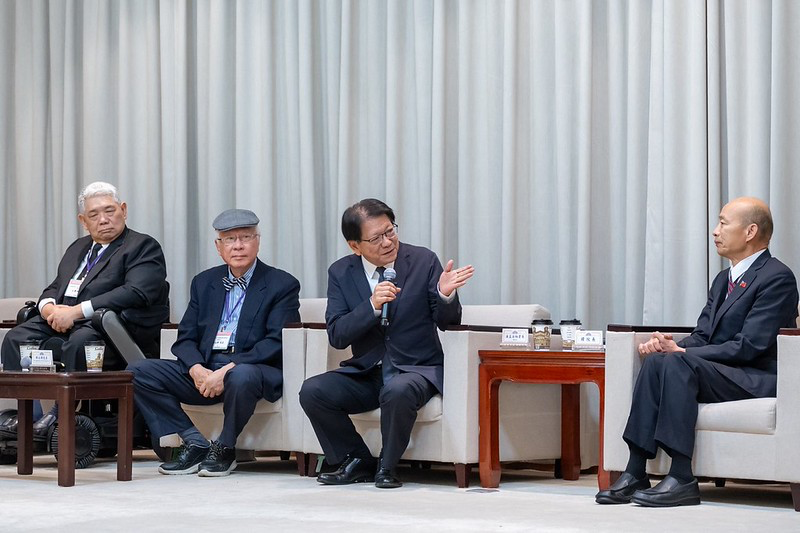 總統府秘書長偕同第七屆監察院正副院長、監察委員被提名人拜會立法院長