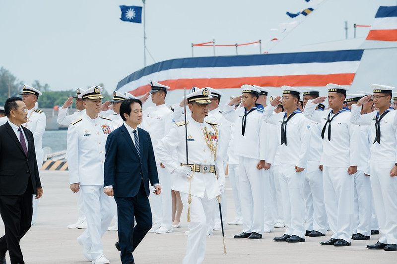 賴清德總統24日上午前往高雄出席「海軍丹江軍艦成軍典禮」