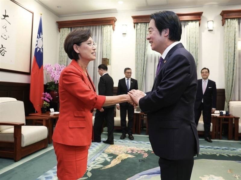 President Lai Ching-te (front right) meets visiting U.S. Representative Young Kim (front left) at the Presidential Office in Taipei on Friday.