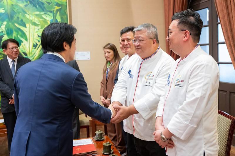 總統接見台灣廚藝美食協會「2026馬來西亞GCCM環球廚藝聯盟巡迴挑戰賽」代表團