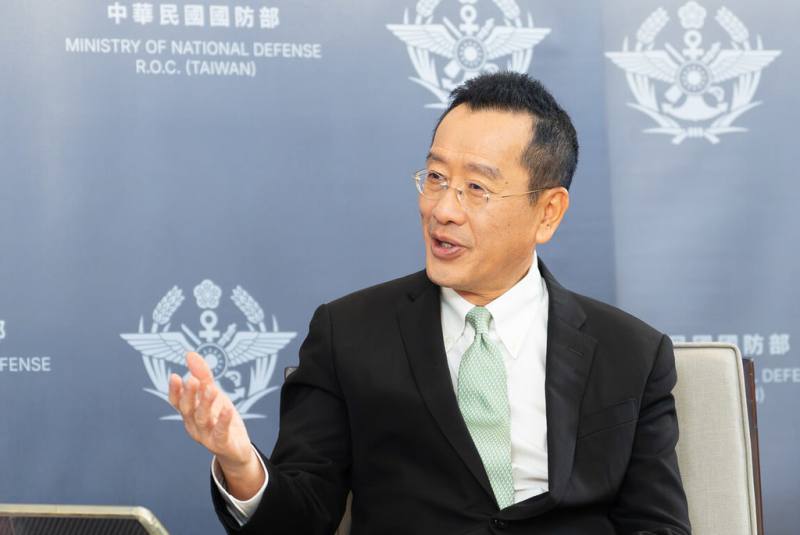 國防部長顧立雄接受媒體專訪指出，美軍太平洋司令部在各層面協助台灣提升防衛作戰能力，民眾看到的「美語老師」只是一部分，更多時候不一定被外界看到。（軍聞社提供）