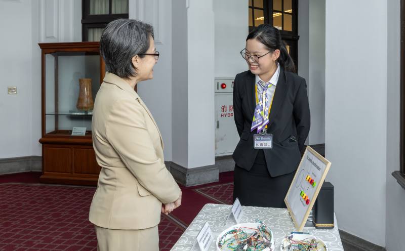 副總統接見「我國參加2026年各國國際科學展覽會代表團」