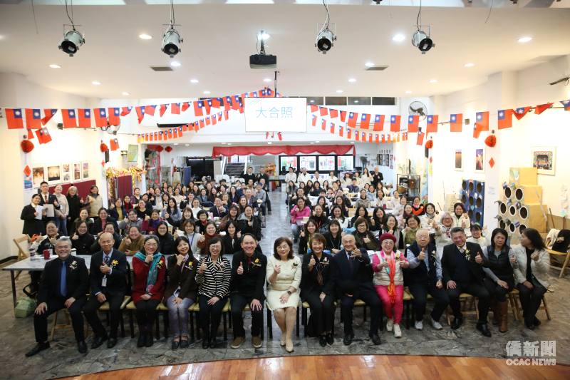 「2026年阿根廷華文教師研習會」全體大合照