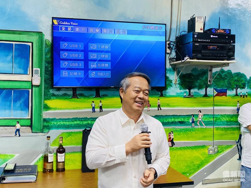 駐菲律賓代表處大使周民淦致詞。