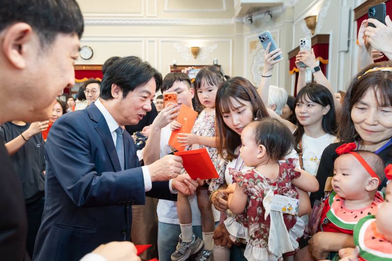 總統出席「115年總統府暨國家安全會議員工家庭日」