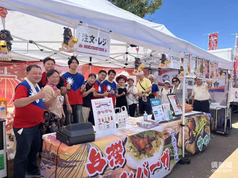 千葉僑界設攤推廣臺灣美食，吸引日本民眾認識臺灣飲食文化。
