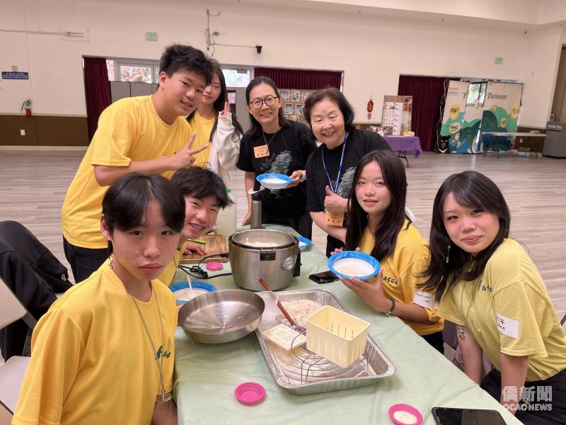 Tofu making with FASCA students