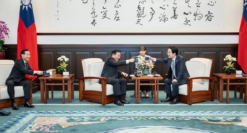 總統接見「日本前首相補佐官長島昭久眾議員乙行」