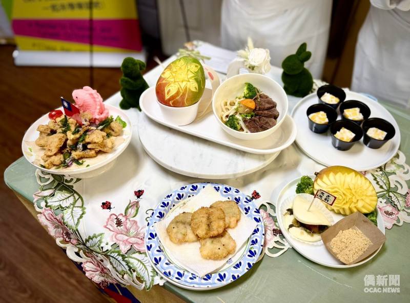 「鹹酥雞」、「牛肉麵」、「刈包」、「金錢蝦餅」及「芒果奶凍」5道精緻臺灣料理
